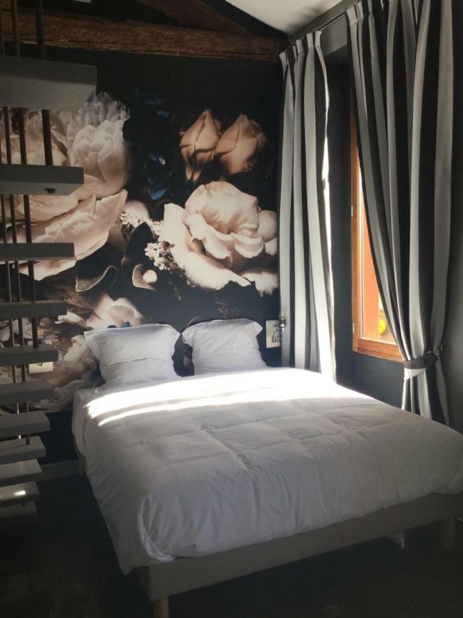 ニース ルーム ウィズ ア ビュー Bed & Breakfast エクステリア 写真